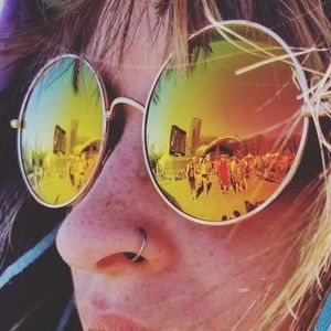 Meet your Posher, Michaela